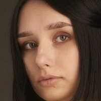 9ydra Desnuda