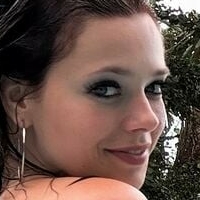 Anne Wüns He Desnuda