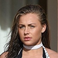 Ashleigh Defty Desnuda