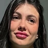 Beatriz Fidelis Desnuda