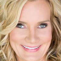 Beth Littleford Desnuda