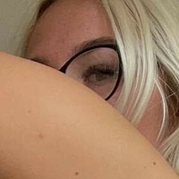 blondebabysupermodel Desnuda