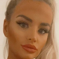 Charlottek Desnuda