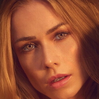 Delia Thranberend Desnuda