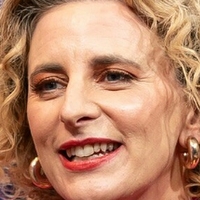 Felicity Ward Desnuda