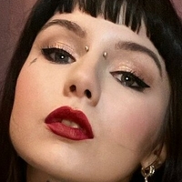 Irina Leikam Desnuda