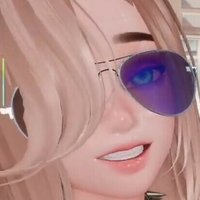 Keket Serpent Desnuda