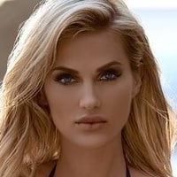 Leanna Bartlett Desnuda