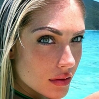 Maria Nycole Desnuda