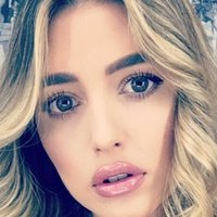 Monica Sims Desnuda