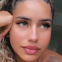 Muito Linda Desnuda