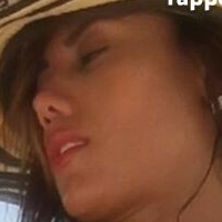 NiaIsazaOficial Desnuda