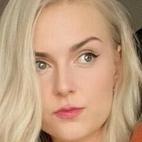 Olivia Blair Desnuda