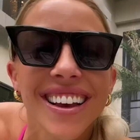 Olivia Harlan Dekker Desnuda