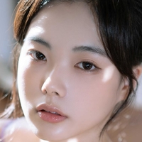 Roah Leehee Desnuda