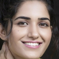 Ruhani Sharma Desnuda