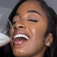 sakifreeacct Desnuda