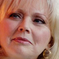 Shelley Long Desnuda