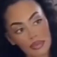 Siria Longo Desnuda