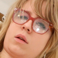 Stella Locke Desnuda