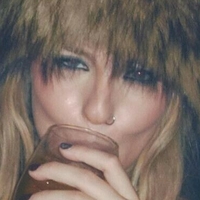 Victoria De Angelis (Maneskin bassist) Desnuda