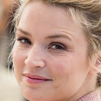 Virginie Efira Desnuda