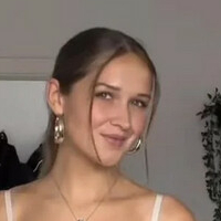 Wieke Desnuda