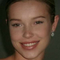 zoetwistmusic Desnuda